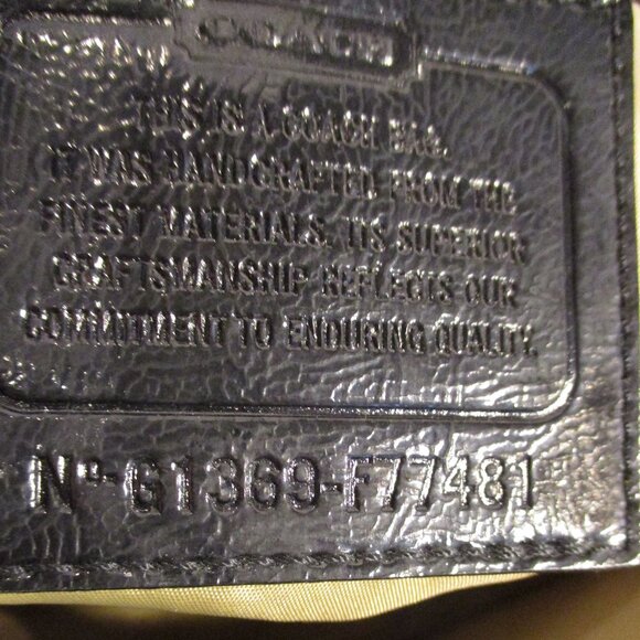 Coach Woman Medium Black Green Top Zip Pockets Shoulder Bag Hand Purse - Picture 5 of 10